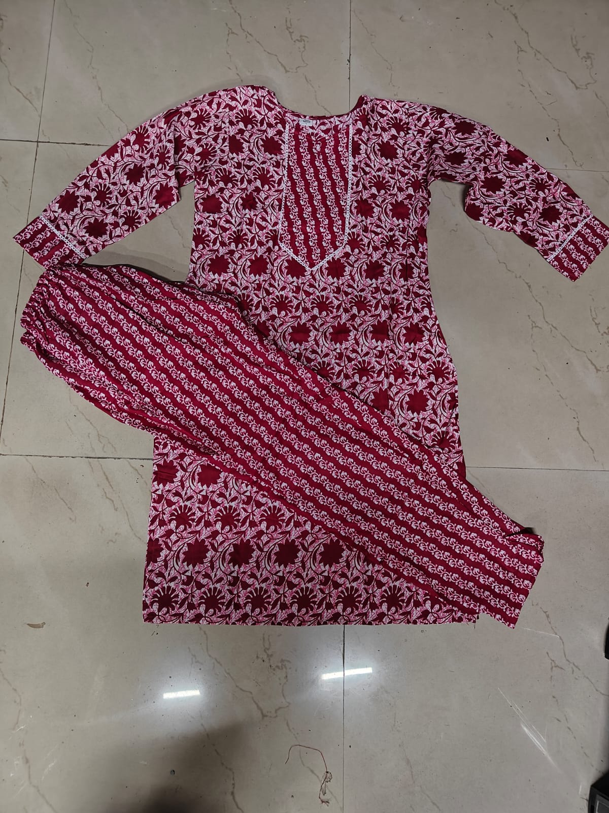 Floral Printed Women Cotton Women Kurta With Pant (2 Psc Set)